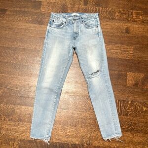 Moussy sz 26 vintage low rise distressed skinny jeans